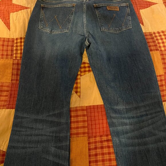 Retro Wrangler - Picture 5 of 5